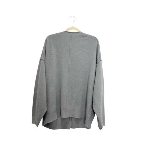 Aritzia Babaton Luxe 100% Cashmere Oversized Cardigan in  grey - Picture 4 of 10